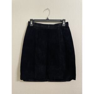 Outerwear By Phoenix, Black Short Suede Skirt, Size 9/10